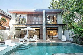 Contemporary 5BR Villa , AC, Water Filter