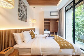Contemporary 5BR Villa , AC, Water Filter