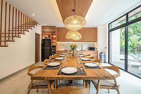 Contemporary 5BR Villa , AC, Water Filter