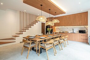Contemporary 5BR Villa , AC, Water Filter