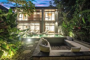 Contemporary 5BR Villa , AC, Water Filter
