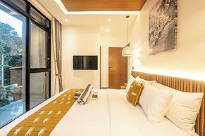 Contemporary 5BR Villa , AC, Water Filter