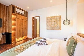 Luxe 6BR Villa, 400m From Canggu, Water Filter