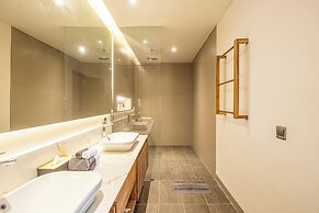 Luxe 6BR Villa, 400m From Canggu, Water Filter