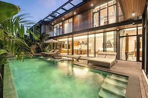 Luxe 6BR Villa, 400m From Canggu, Water Filter