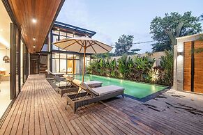 Luxe 6BR Villa, 400m From Canggu, Water Filter