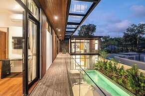 Luxe 6BR Villa, 400m From Canggu, Water Filter