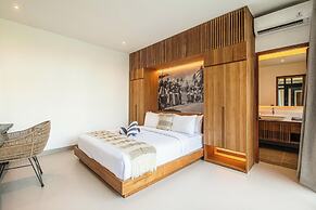 Luxe 6BR Villa, 400m From Canggu, Water Filter