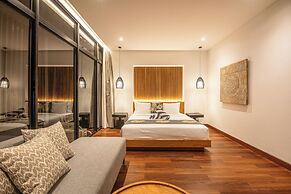 Luxe 6BR Villa, 400m From Canggu, Water Filter