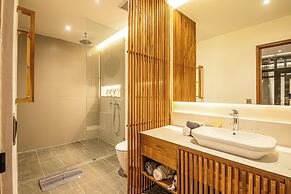 Luxe 6BR Villa, 400m From Canggu, Water Filter
