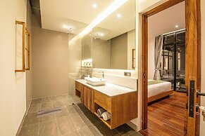 Luxe 6BR Villa, 400m From Canggu, Water Filter
