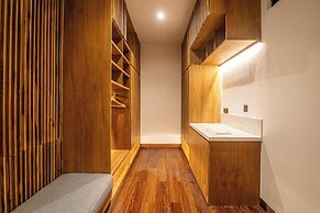 Luxe 6BR Villa, 400m From Canggu, Water Filter