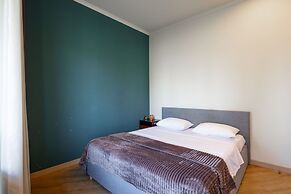 Apartments by Luxe Group DE114