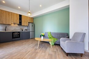Apartments by Luxe Group DE114