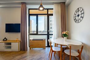 Apartments by Luxe Group DE114
