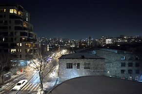 Apartments by Luxe Group DE114