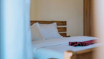 ROYAL CROWN HOTEL