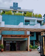ROYAL CROWN HOTEL