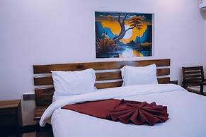 ROYAL CROWN HOTEL