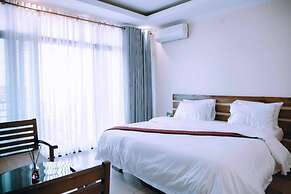 ROYAL CROWN HOTEL