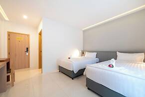 Thawalai Inn, Kata Beach