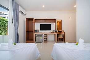 Thawalai Inn, Kata Beach