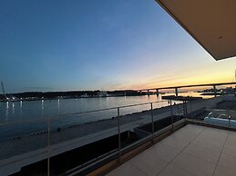 theView MiurashiHarumicho