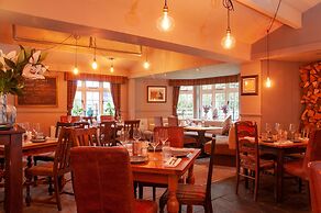 Cowdray Arms
