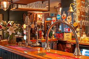 Cowdray Arms