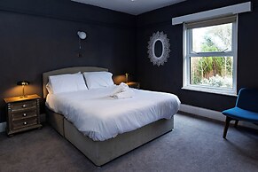 Glenarde House
