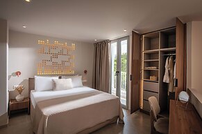 Ariadni apartments & suites