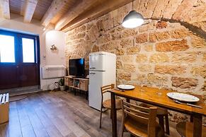 1 Bed Flat - Sleeps 3 - Parking Free - Wifi