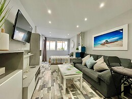 Apartment in Torremolinos 300 m From Beach