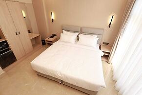 SUMMER88 Boutique Hotel Azara