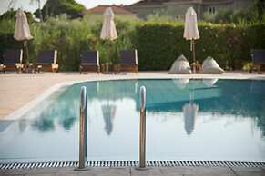 Odysseas Studios with Private Pool