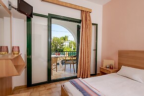 Odysseas Studios with Private Pool