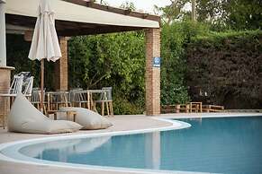 Odysseas Studios with Private Pool