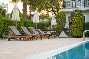 Odysseas Studios with Private Pool