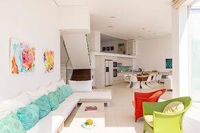 Protaras Seafront Villa Alemar
