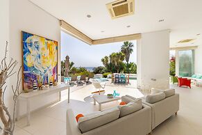 Protaras Seafront Villa Alemar