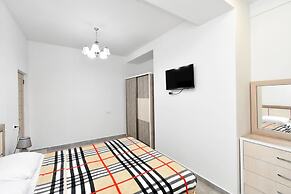 Apartment by Luxe Group DI412
