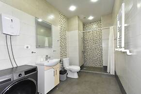 Apartment by Luxe Group DI412