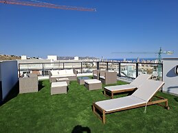 Residencial Breeze 1A by Bookaparadise