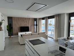 Resort Seascape Villa 8 by Bookaparadise