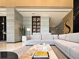 PVH - Stylish 1BR with Study - The Crest