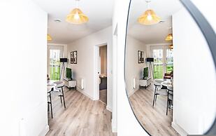 Belgrave Village Central Apartment