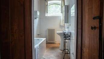 Apartment With Terrace in Assisi