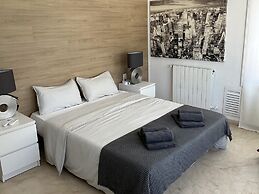 Pleasant Studio House in Front of the Beach