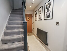 Pearl Stone House