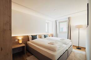 Alpine Apartments